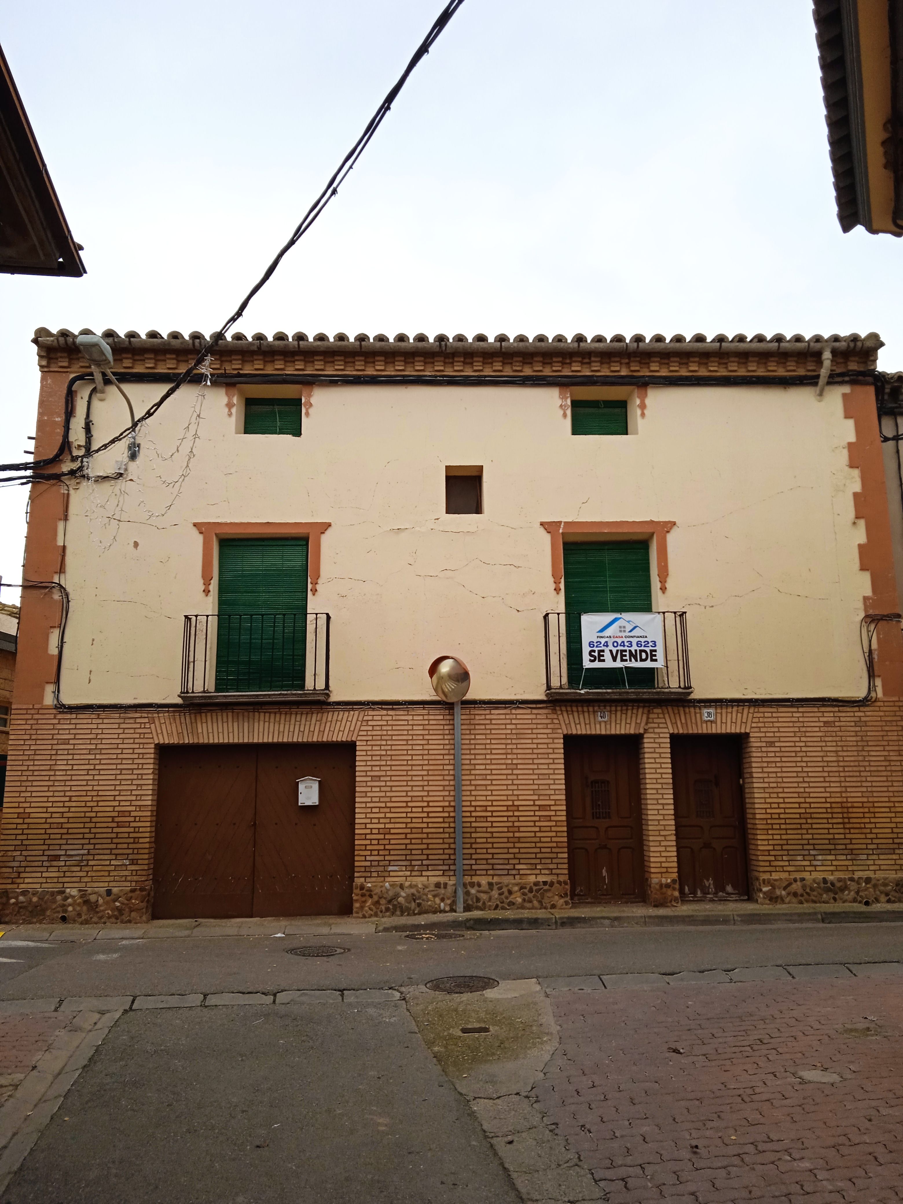Exterior view of House or chalet for sale in Alcalá de Ebro  with Private garden, Terrace and Balcony