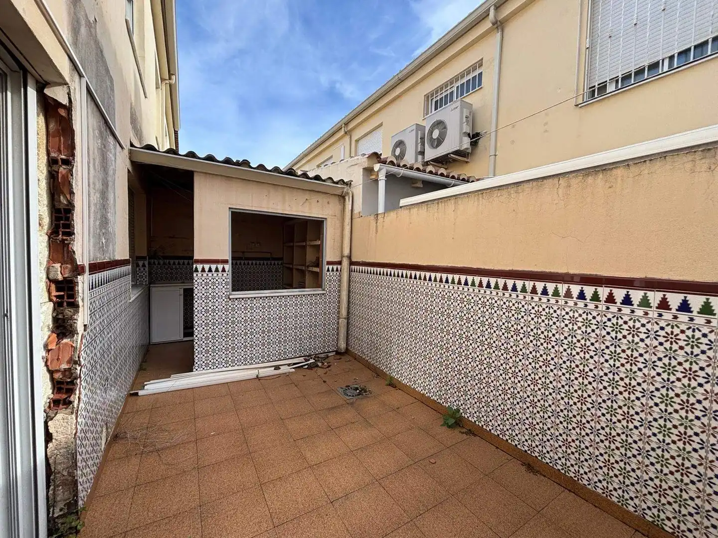 Vista exterior de Casa adosada en venta en Gandia con Terraza