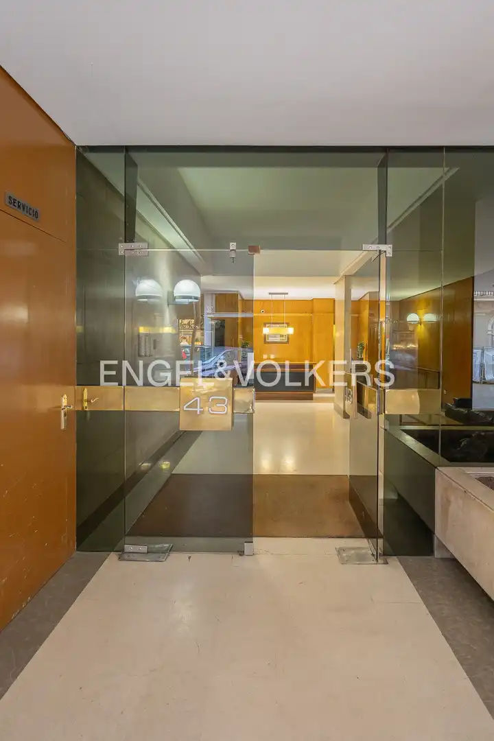Piso en venta en Recoletos