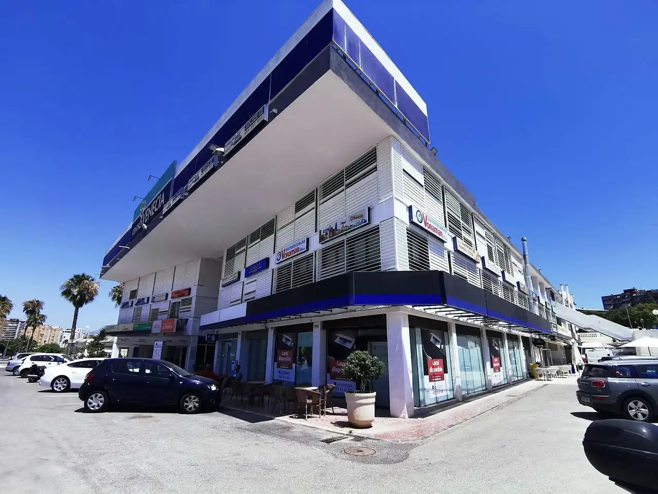 Vista exterior de Local en venta en Alicante / Alacant