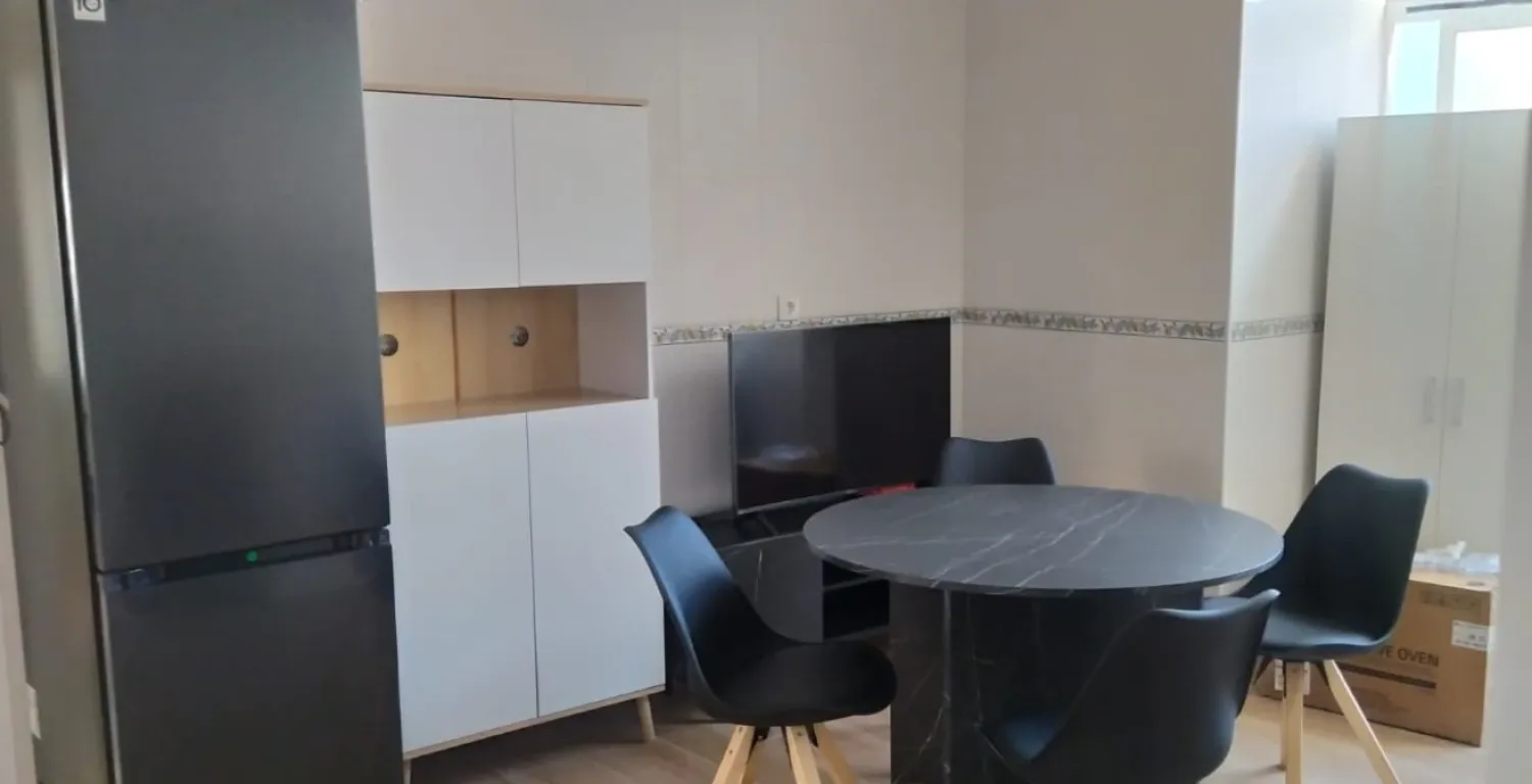 Cuina de Pis de lloguer en Cartagena amb Aire condicionat, Calefacció i Forn