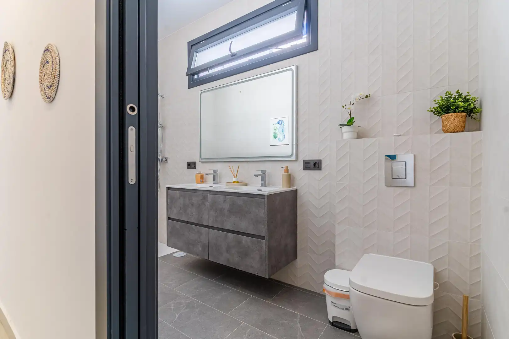 Baño de Casa o chalet en venta en Chiclana de la Frontera con Jardín privado, Terraza y Piscina