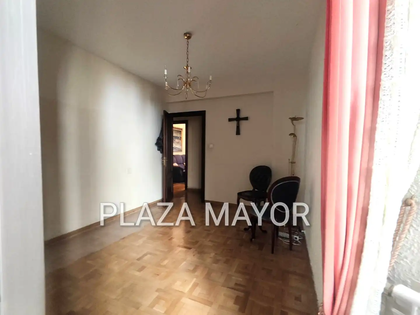 Sala de estar de Piso en venta en Salamanca con Calefacción, Parquet y Amueblado