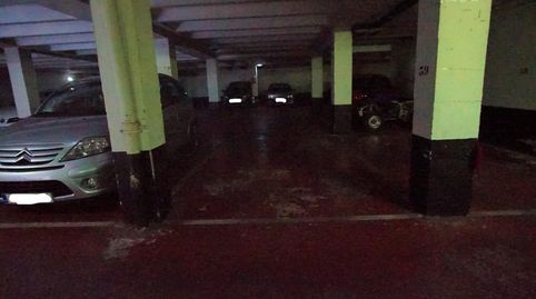 Se vende  plaza de garaje en Arrigorriaga, en la zona del CENTRO.
Es un plaza de parking que tiene 12 m2 útiles . 
La parcela es