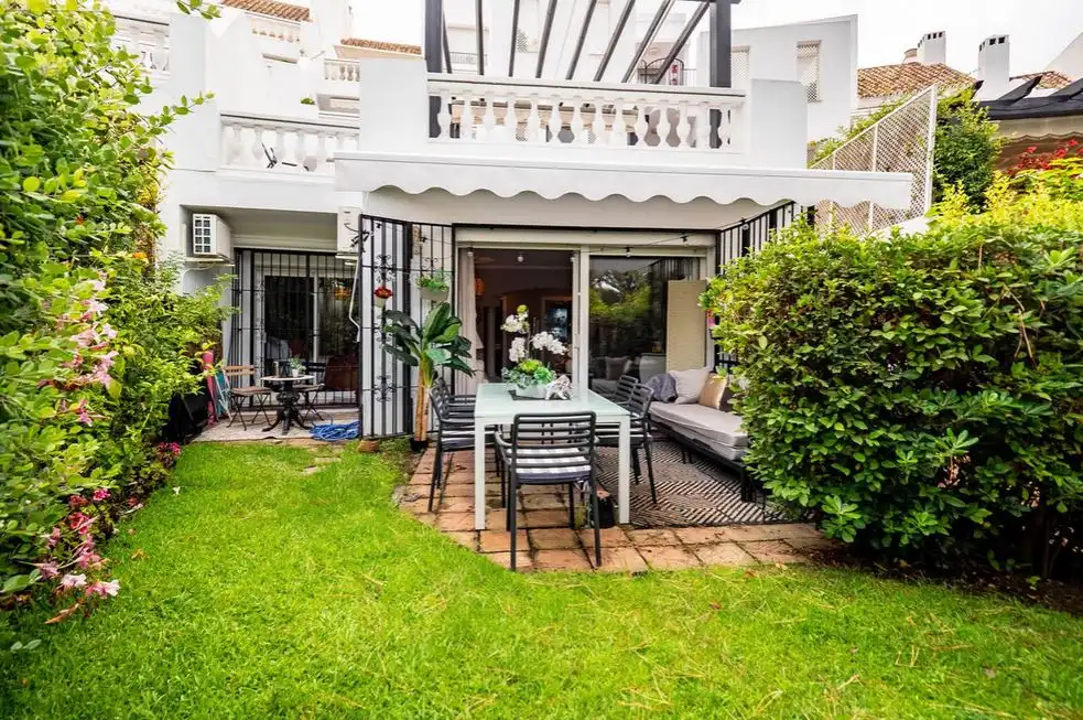Jardí de Apartament en venda en Marbella amb Aire condicionat, Moblat i Forn