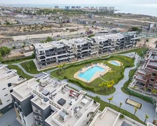 Vista exterior de Apartament en venda en Orihuela amb Aire condicionat