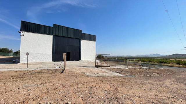 Nave industrial en Alquiler en La Pinilla - Las Palas