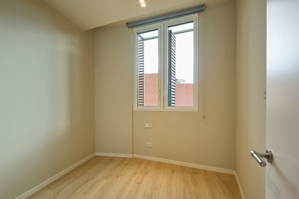 Flat to rent in  CALLE VALENCIA, El Camp de l'Arpa del Clot
