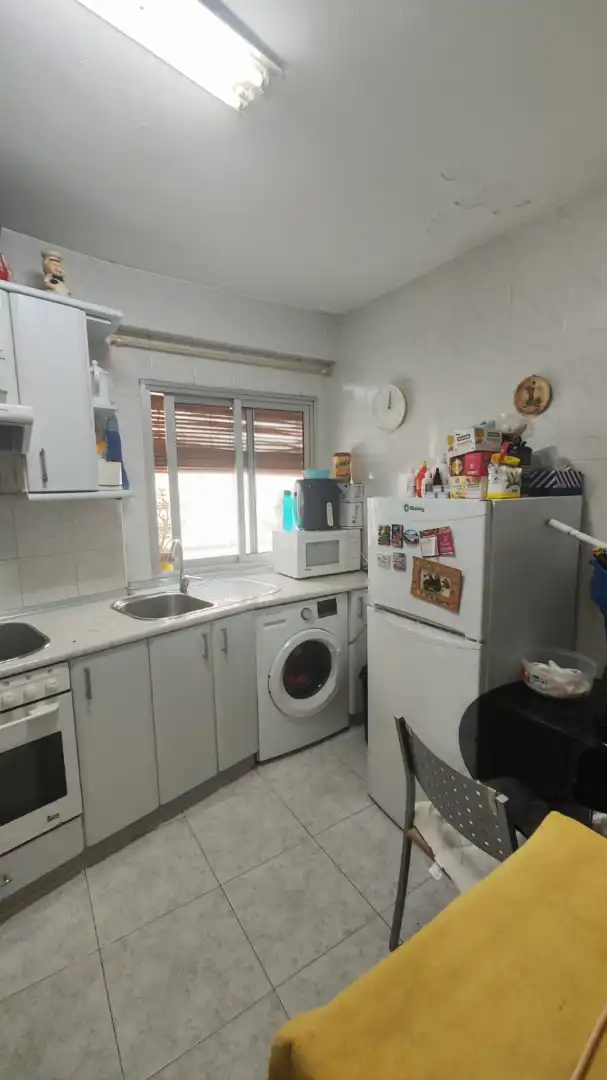Kitchen of Flat for sale in Zaragoza  with Furnished