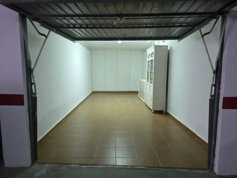 Garage zum Verkauf in Cullera