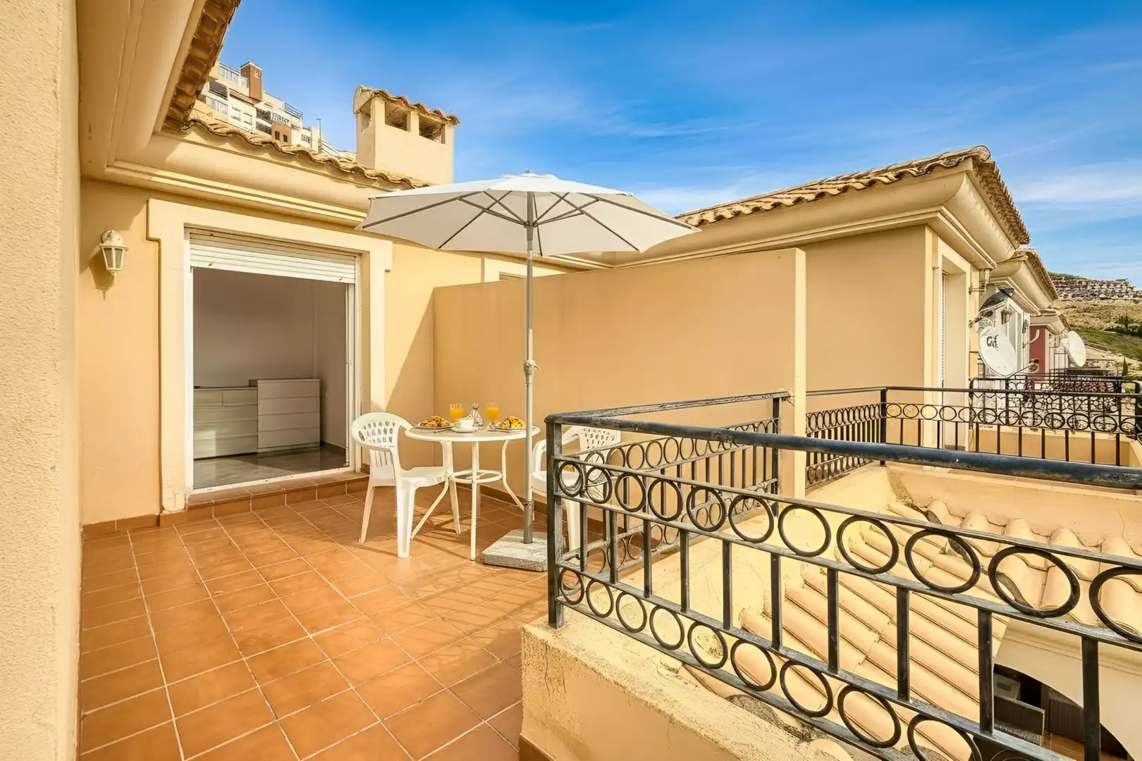 Reihenhaus mit Terrasse zum Verkauf in Carrer de I'Aigualera, imagen 37