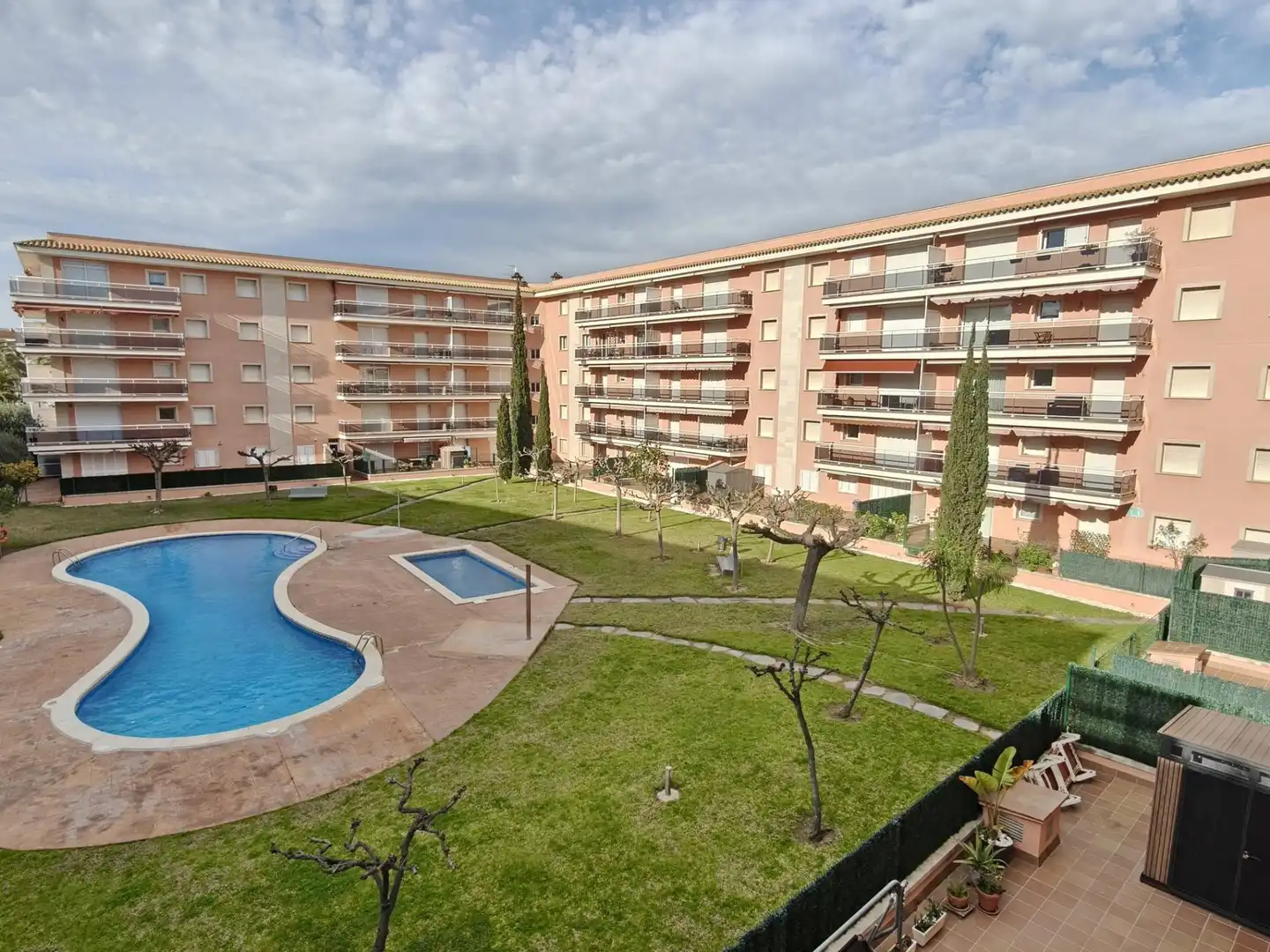 Apartamento con piscina en venta en Carrer de Conrad Vilar, imagen 2