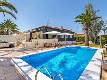 Maison avec jardin à vendre à Playa del Acequión, Náufragos y Rocío del Mar