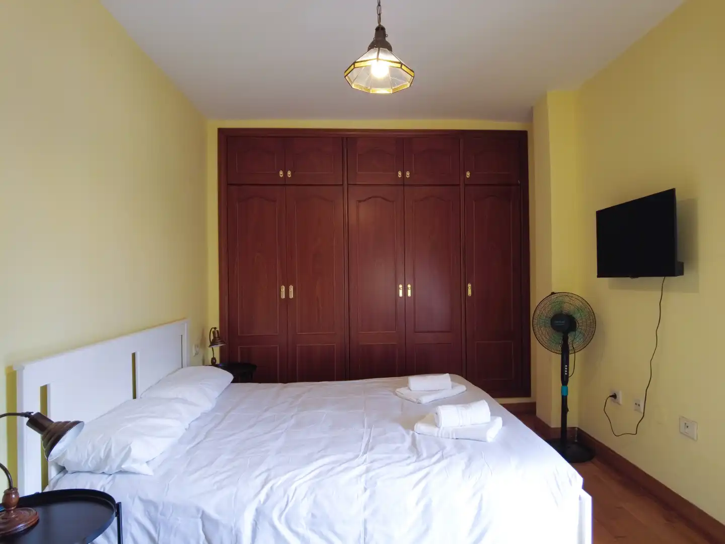 Habitación de Casa adosada de alquiler en La Orotava con Calefacción, Parquet y Amueblado