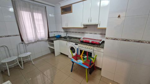 Foto 2 de Apartament de lloguer a A Rúa , Ourense