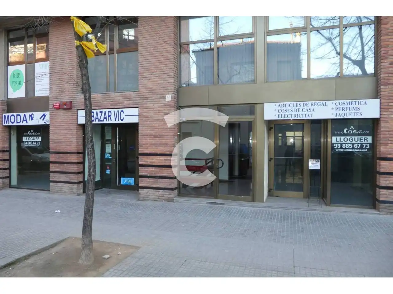 Local de alquiler en Vic con Alarma