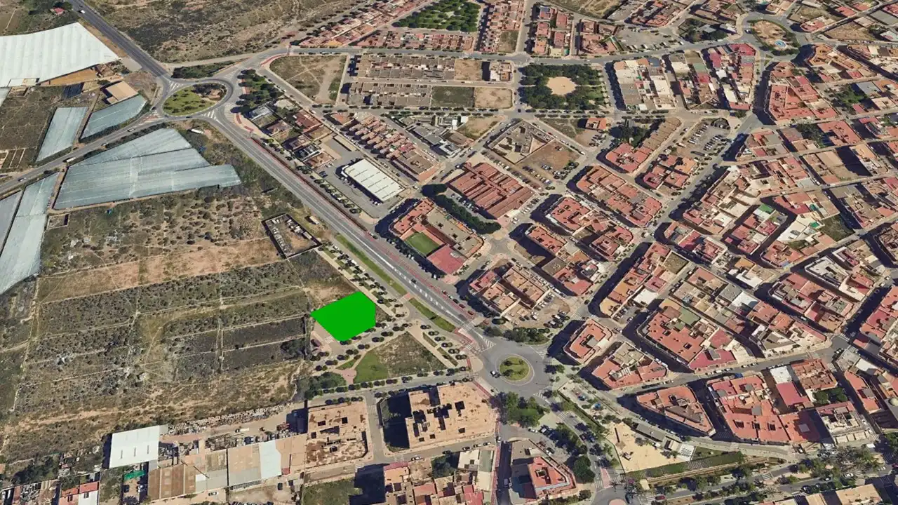 Lands and plots for sale in Pol Ancor-5