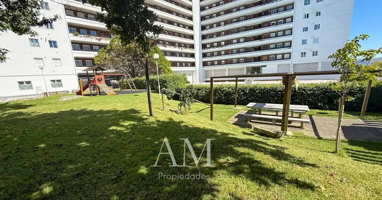 Garten von Wohnung zum Verkauf in Vigo  mit Heizung, Terrasse und Abstellraum