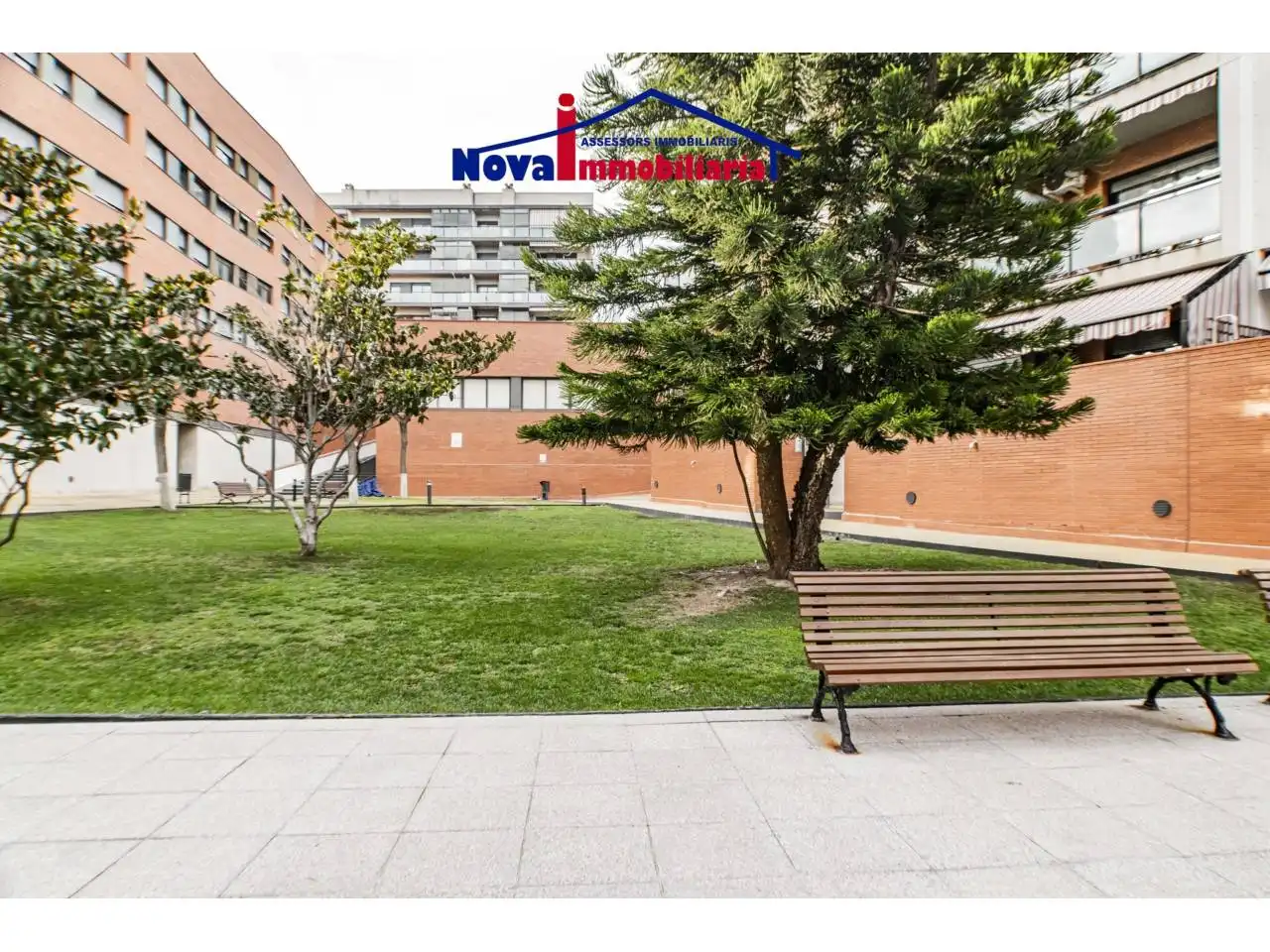 Pis en venda a Avenida Llorenç Puig, Torre-roja-Campreciós
