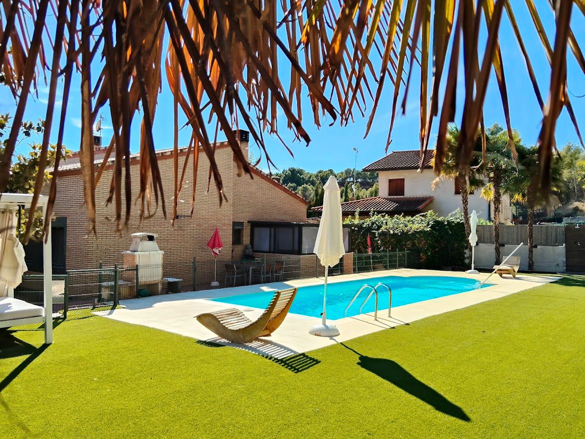 Piscina de Casa o xalet en venda en Alpicat amb Aire condicionat, Calefacció i Jardí privat