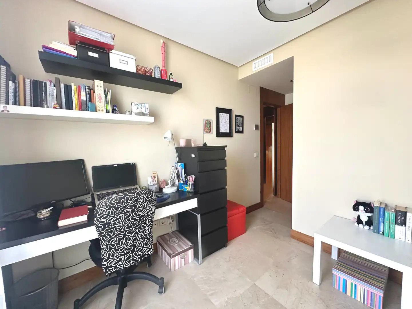 Bedroom of Flat for sale in Madrid  with Air Conditioner, Heating and Storage room