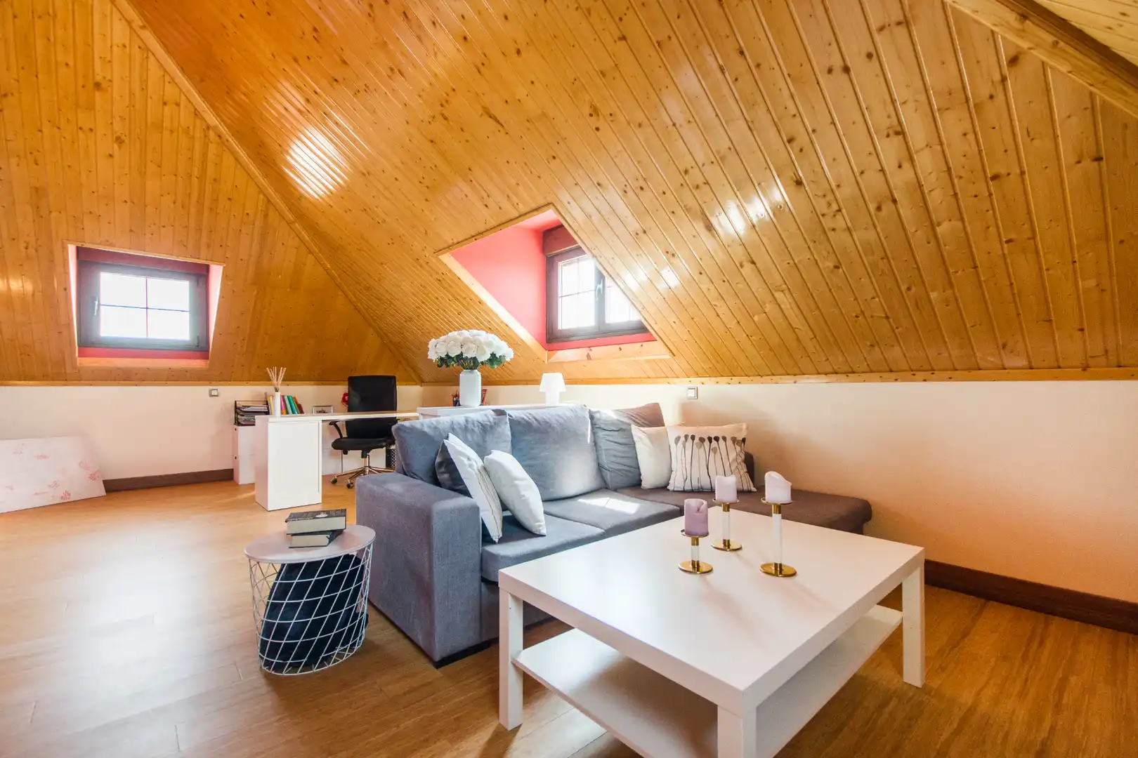 Living room of Houses for sale in Aranjuez  with Air Conditioner, Heating and Private garden