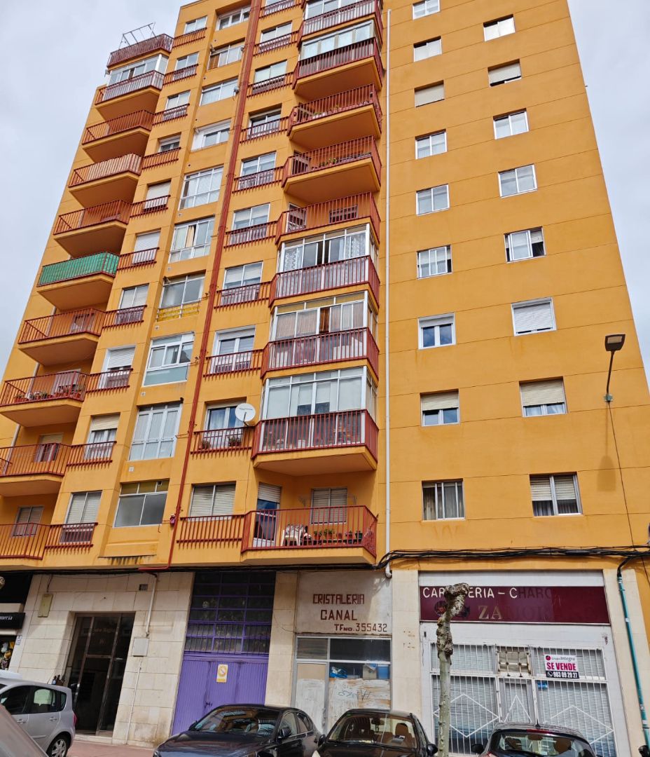 Vista exterior de Pis en venda en Valladolid Capital amb Calefacció, Terrassa i Moblat