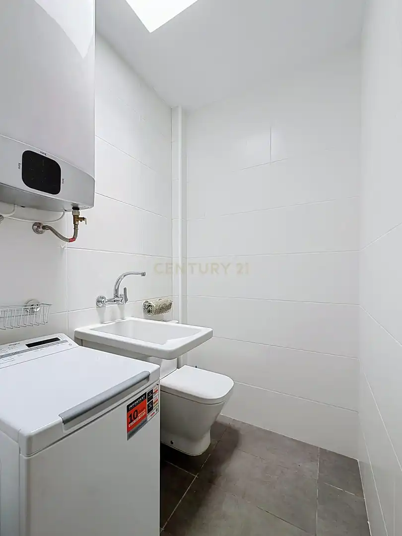 Bany de Apartament en venda en Orihuela amb Aire condicionat, Traster i Forn