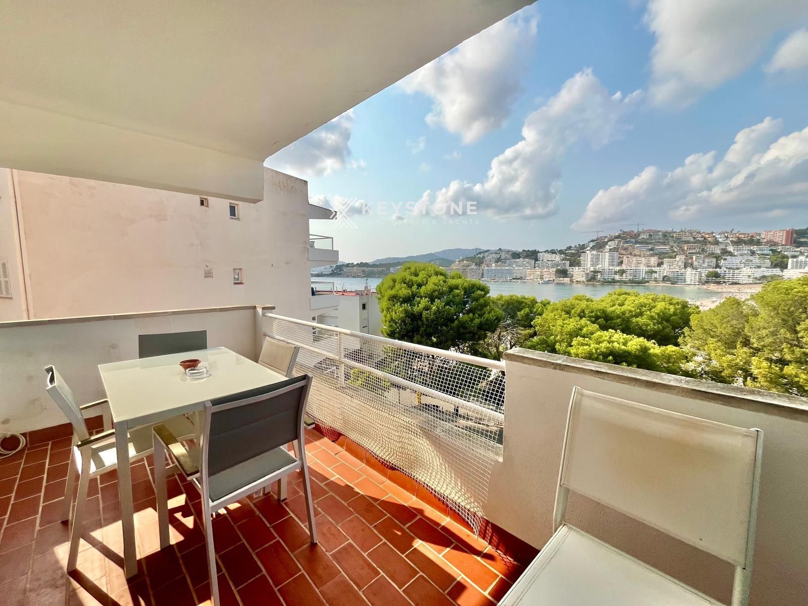 Terrassa de Pis de lloguer en Calvià amb Aire condicionat, Terrassa i Piscina