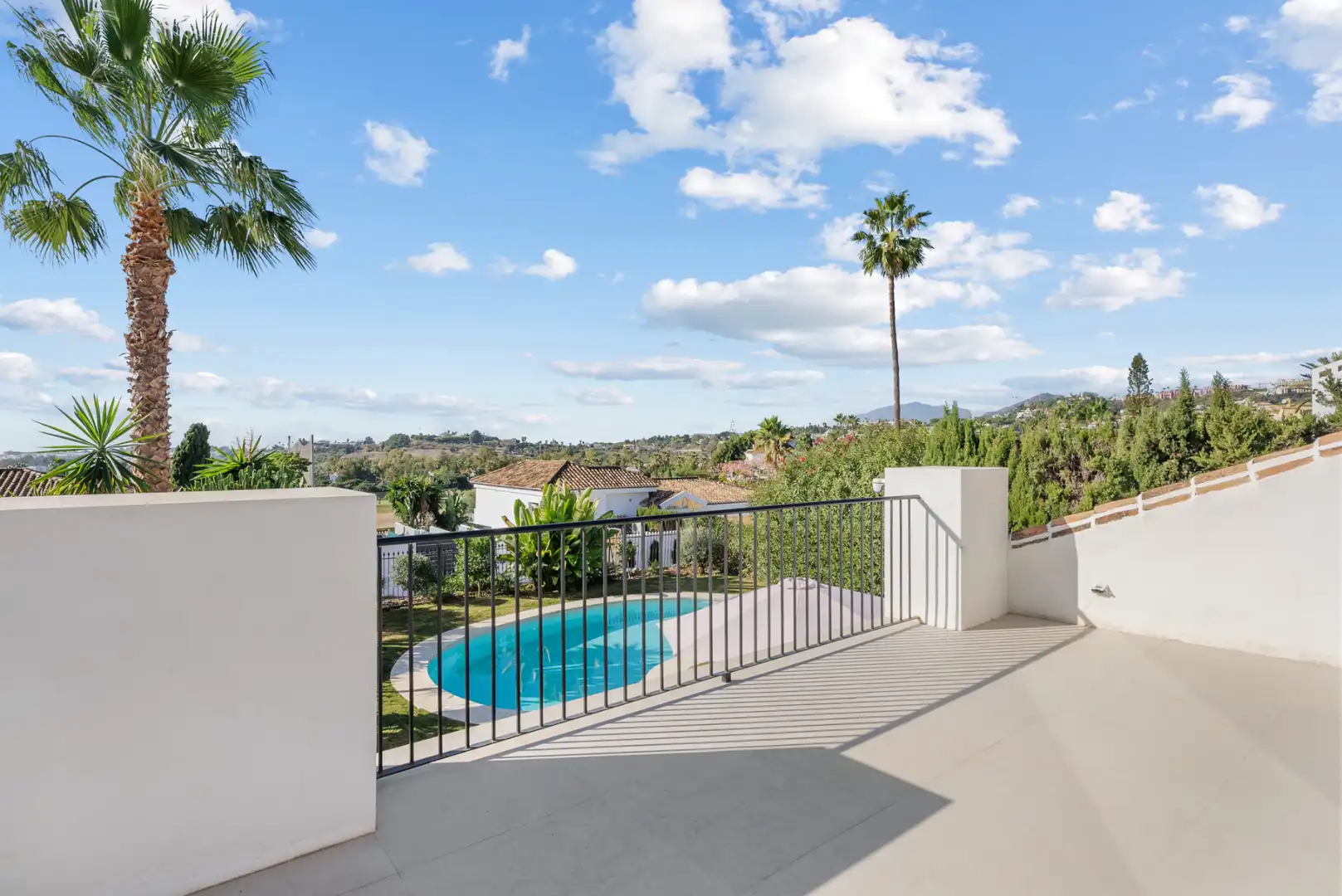 Villa mit Pool zum Verkauf in Nueva Andalucía, imagen 20