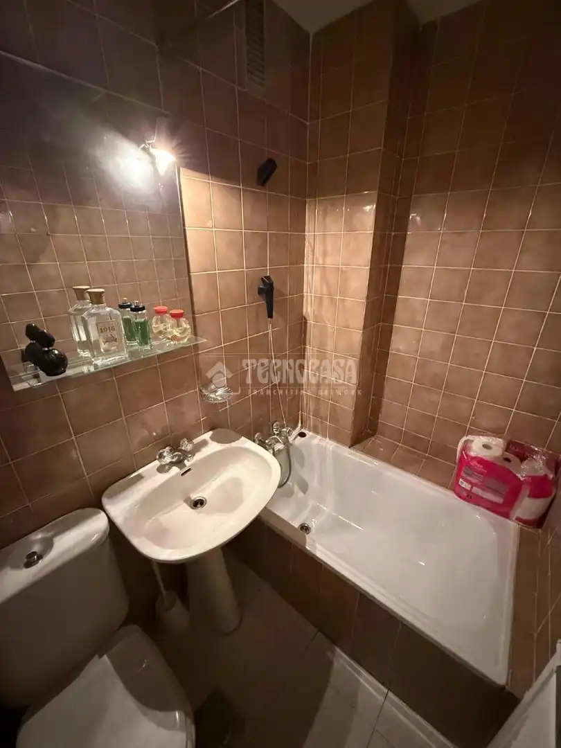 Baño de Piso en venta en Madrid con Calefacción