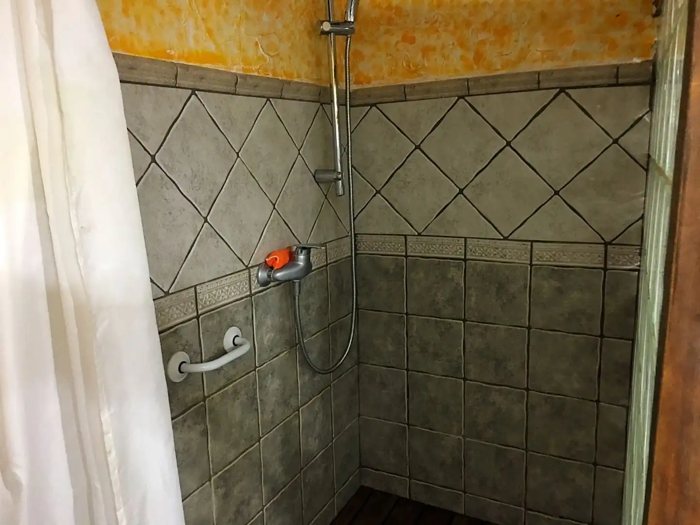 Bathroom of Houses for sale in Els Guiamets