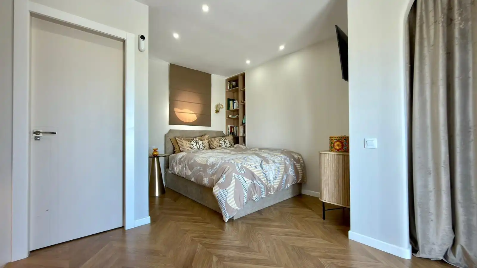 Habitación de Casa o chalet en venta en Alicante / Alacant con Aire acondicionado, Calefacción y Jardín privado