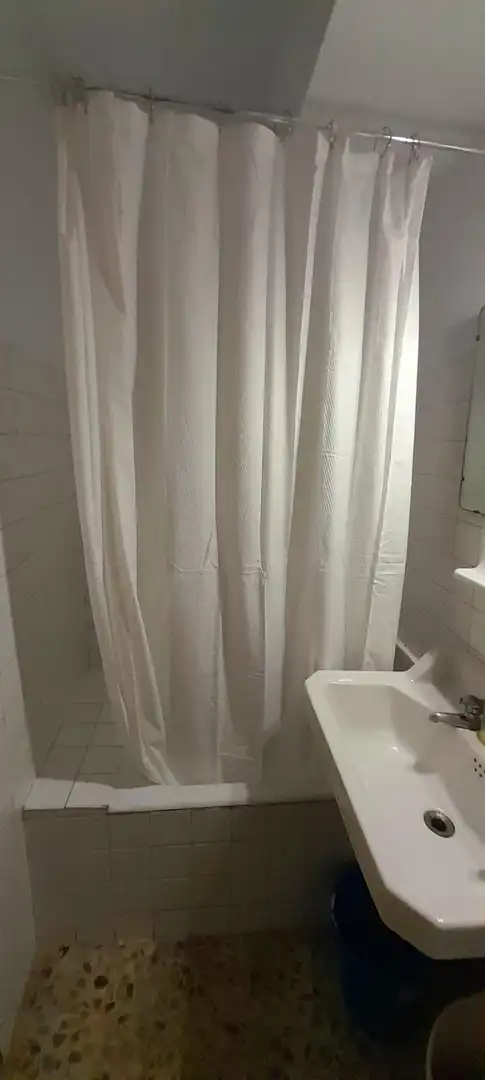 Baño de Piso en venta en Córdoba con Alarma