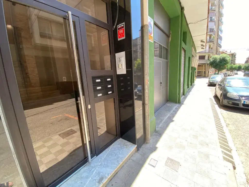 Gewerbefläche zur Miete in Calle Magistrat Saura, imagen 13