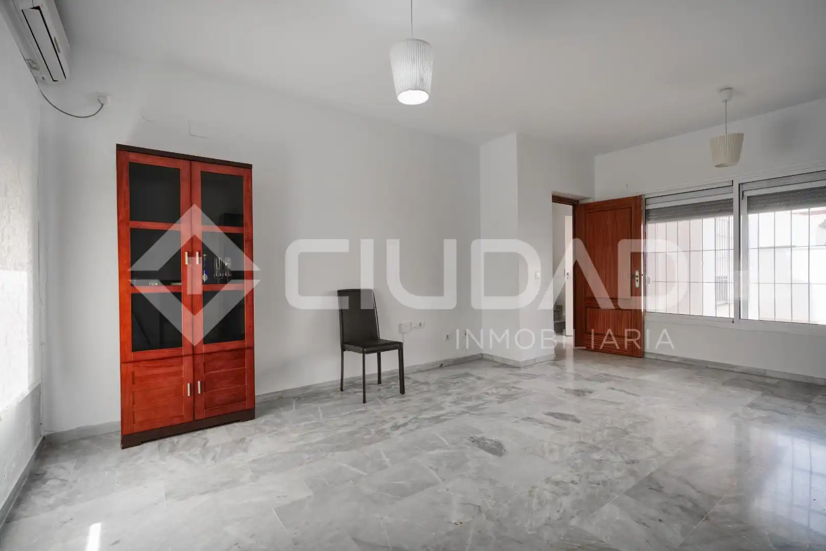 Sala de estar de Casa o chalet en venta en Isla Mayor con Aire acondicionado y Jardín privado
