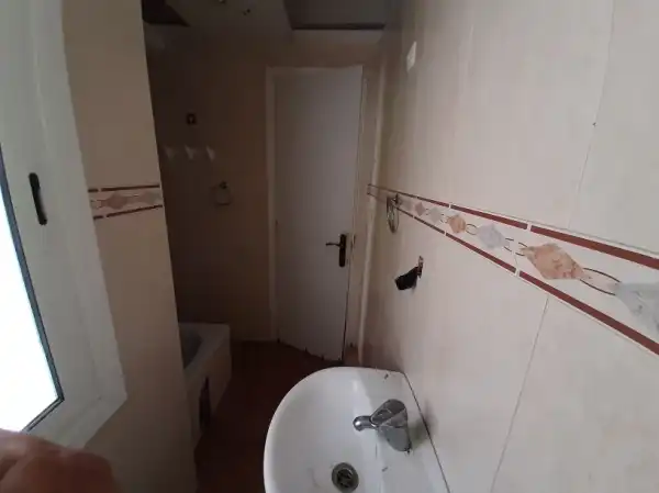 Baño de Piso en venta en Alcanar con Trastero