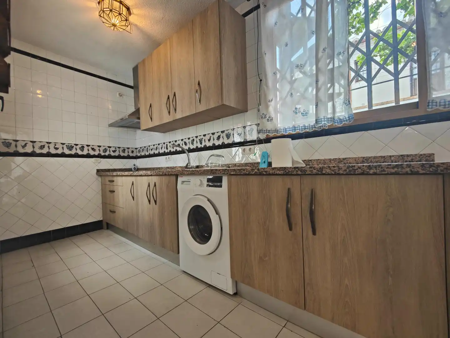 Cocina de Casa o chalet de alquiler en Granada con Calefacción, Jardín privado y Terraza