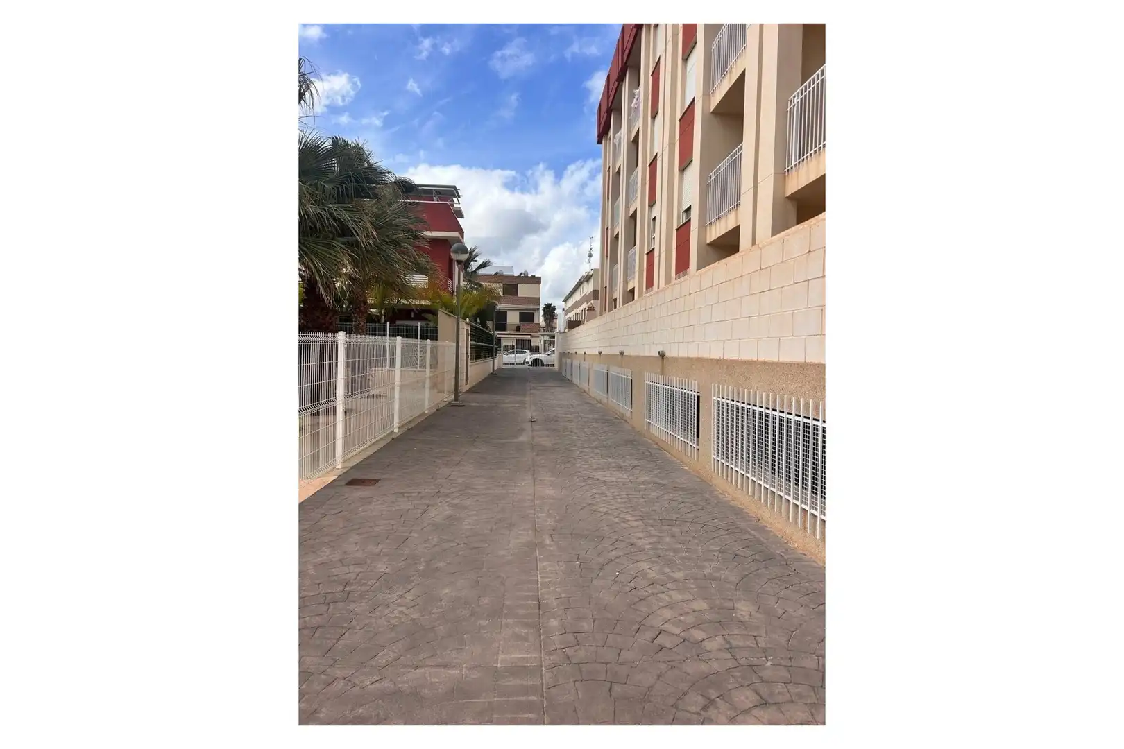 Vista exterior de Piso en venta en Orihuela con Aire acondicionado, Terraza y Balcón
