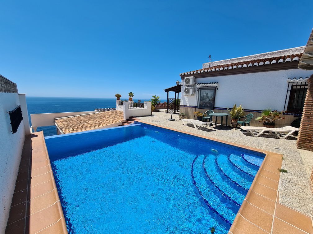 Piscina de Casa o chalet de alquiler en Almuñécar con Aire acondicionado, Calefacción y Terraza