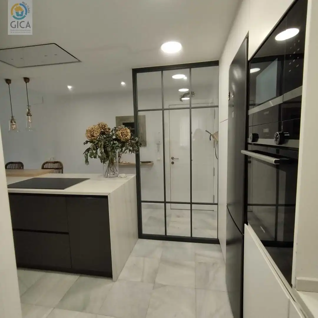 Baño de Piso en venta en Algeciras con Trastero