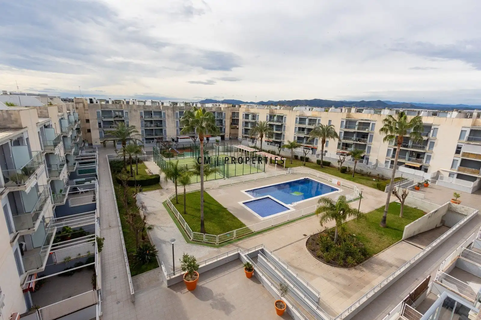 Piscina de Àtic de lloguer en Almenara amb Aire condicionat, Terrassa i Piscina