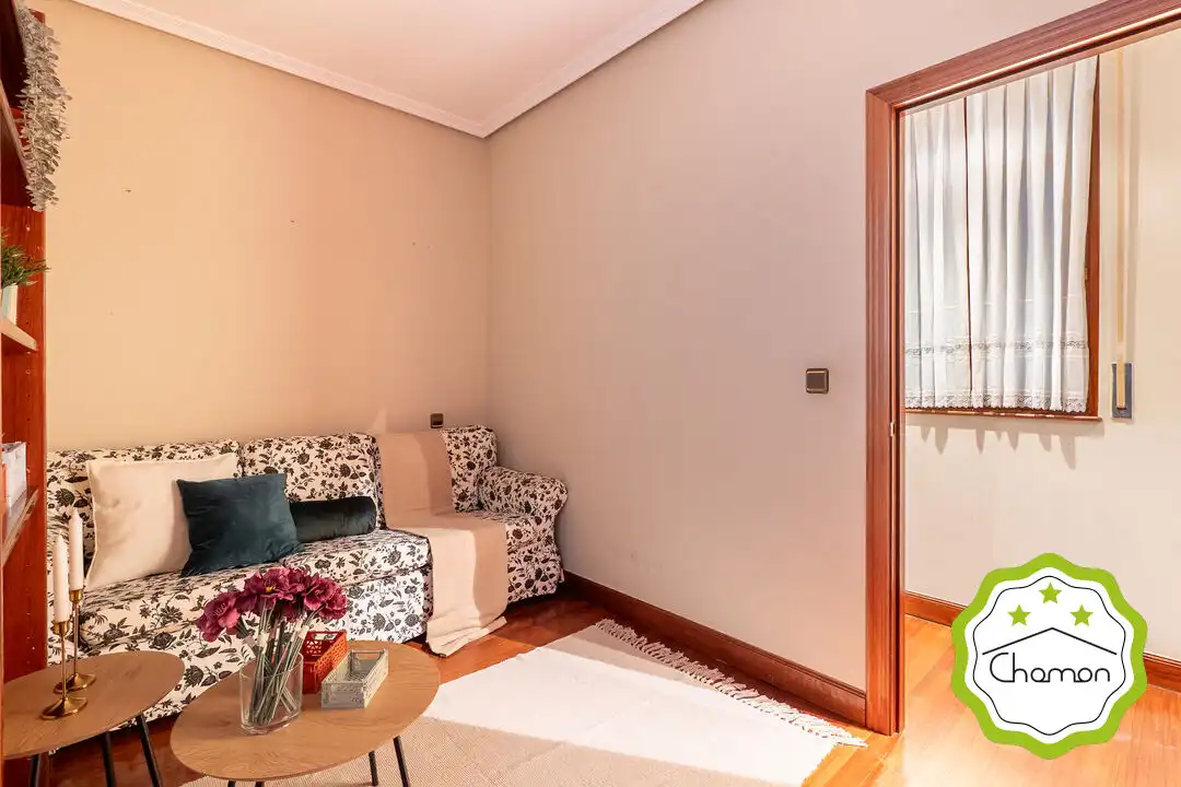 Sala de estar de Piso en venta en Bilbao  con Calefacción y Balcón