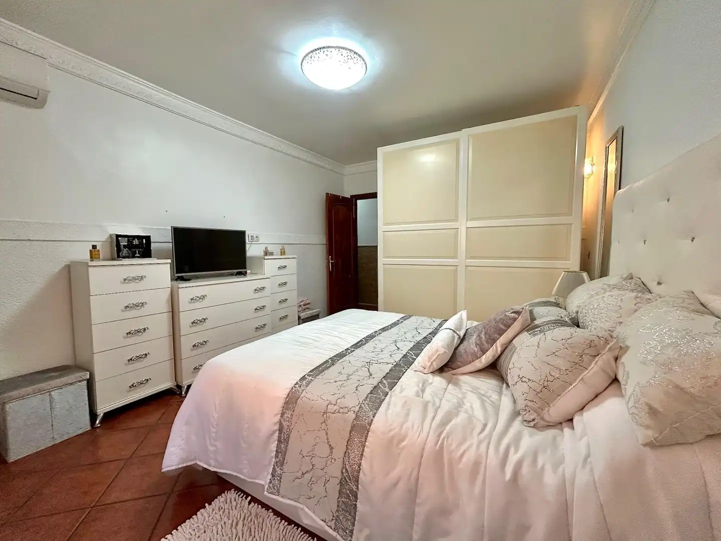 Dormitori de Casa adosada en venda en Vera amb Aire condicionat i Terrassa