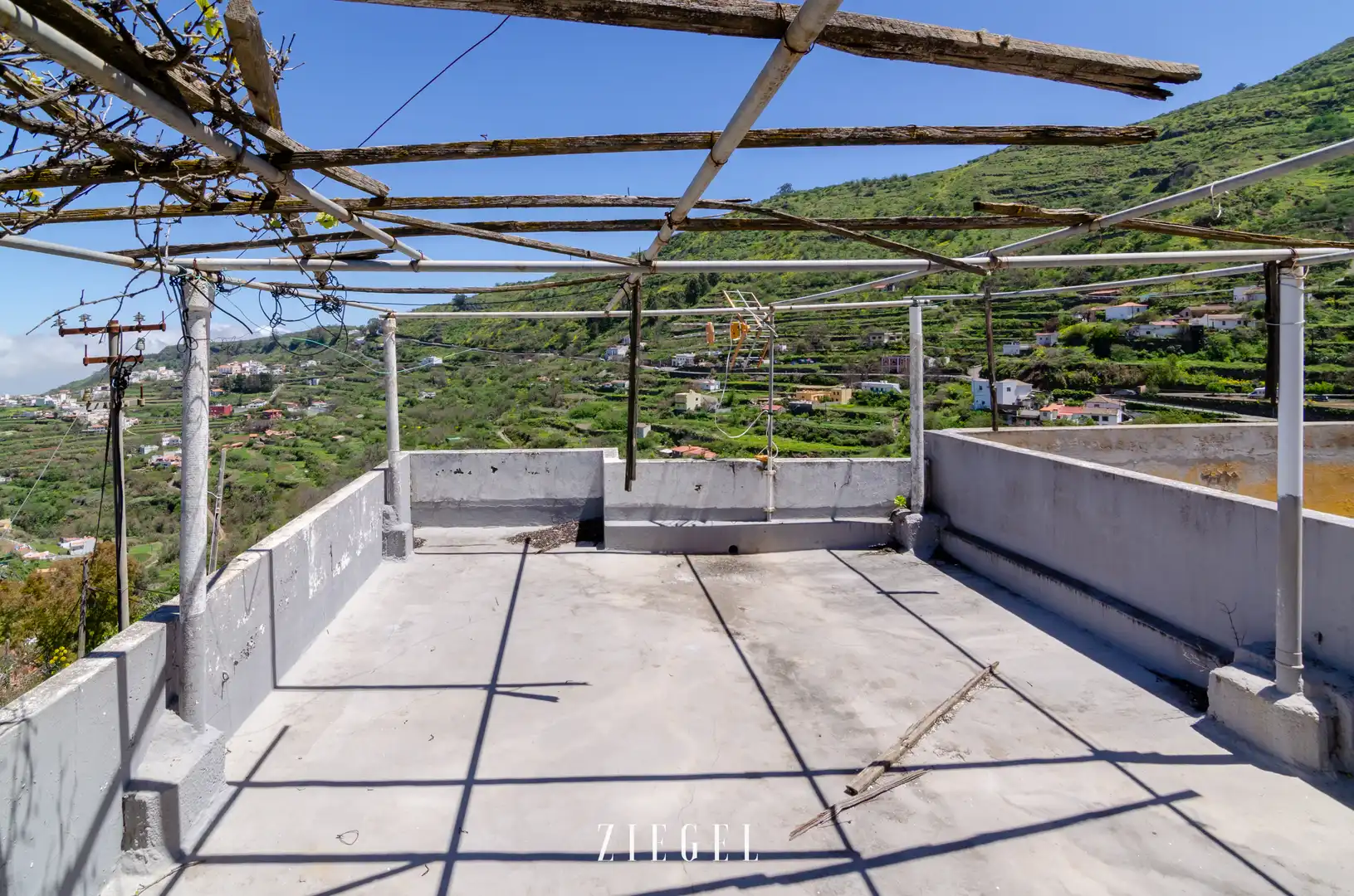 Terrace of Houses for sale in Vega de San Mateo  with Private garden, Terrace and Storage room