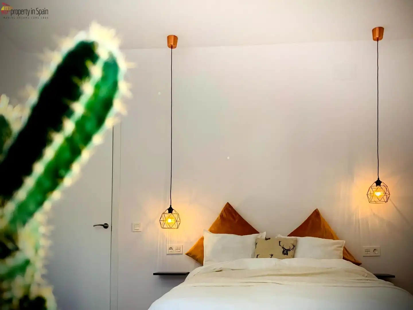 Habitación en Calle CAPITAN RUEDA, Campoamor