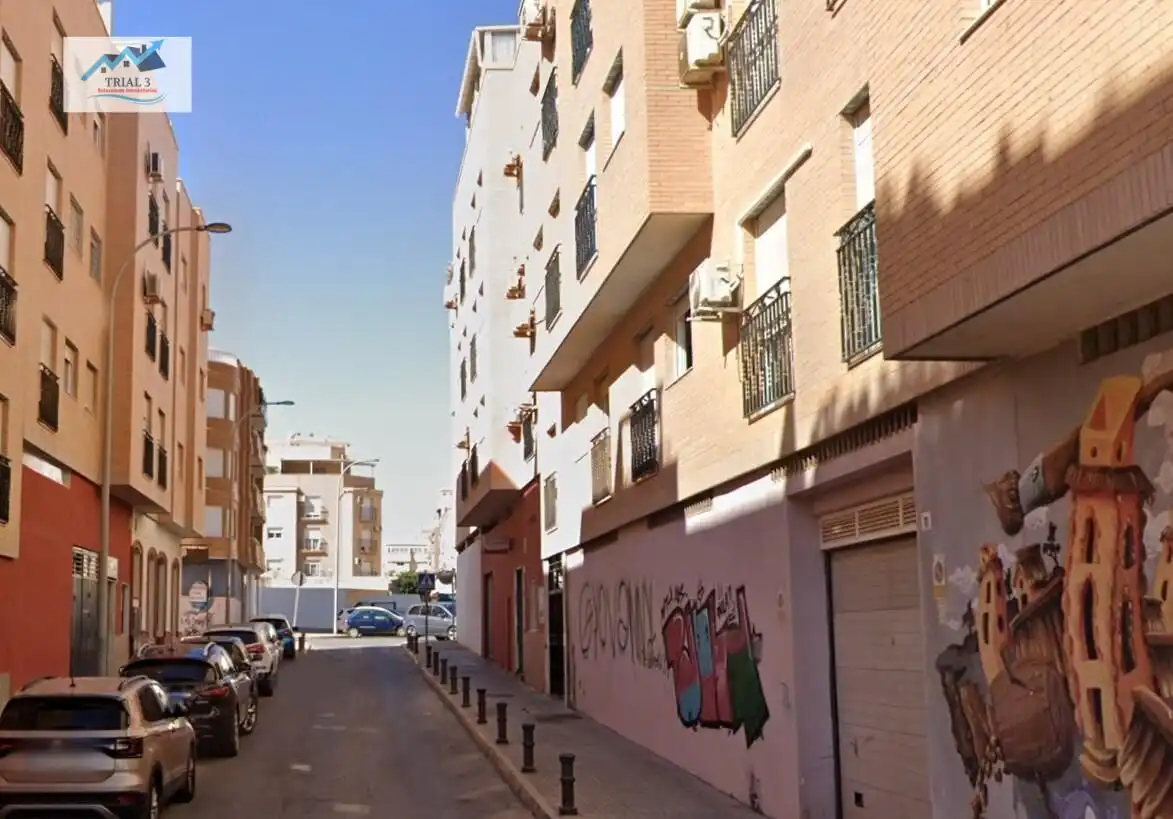 Flat with lift for sale in Calle CARTAGENA (E), imagen 2