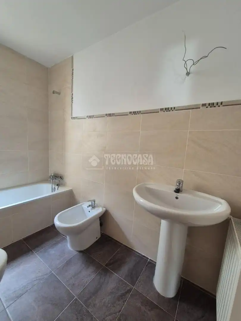 Baño de Piso en venta en Sigüenza con Calefacción y Terraza