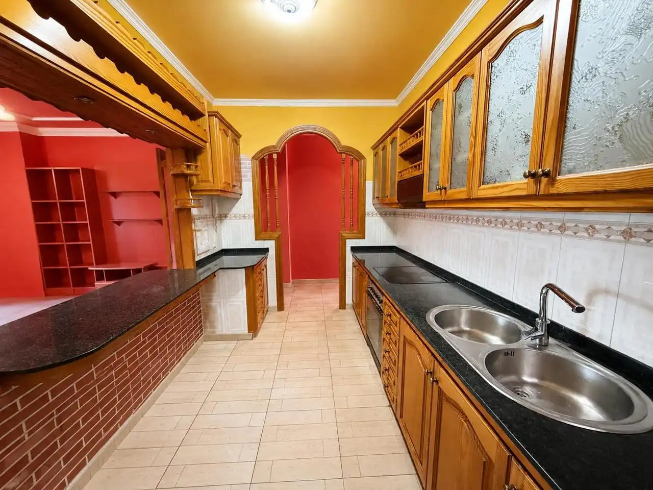 Cuina de Pis en venda en Las Palmas de Gran Canaria amb Terrassa i Moblat
