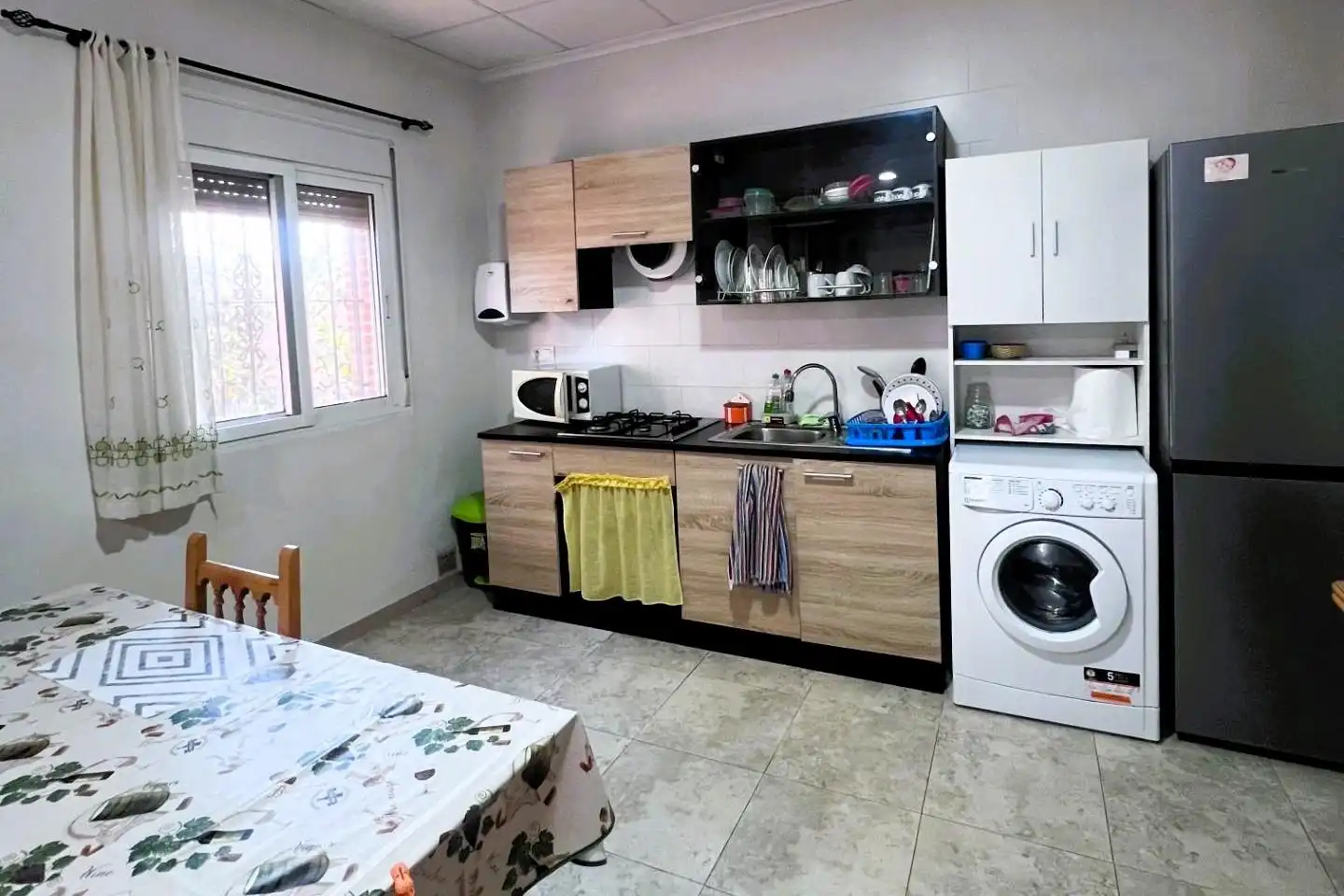 Cuina de Casa o xalet en venda en Orihuela amb Aire condicionat, Calefacció i Jardí privat